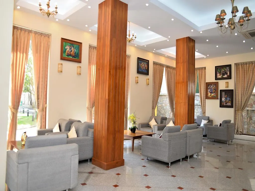 Reno Hotel Yangon